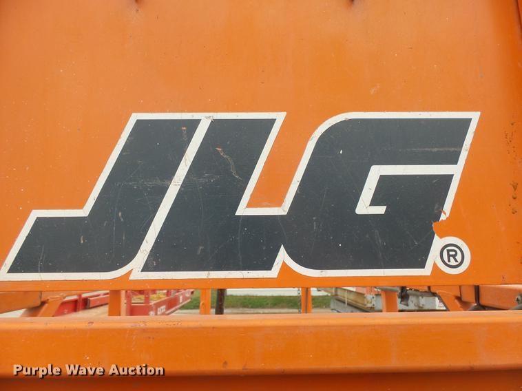 image for item DX9130 2005 JLG 2630ES scissor lift