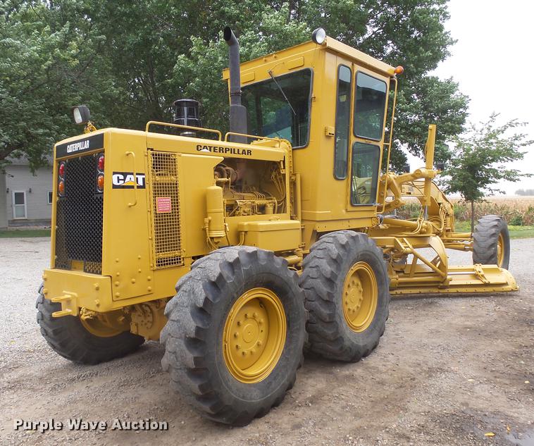 image for item DX9136 1983 Caterpillar 140G motor grader