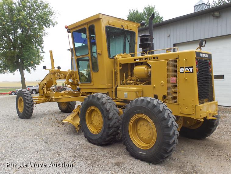 image for item DX9136 1983 Caterpillar 140G motor grader