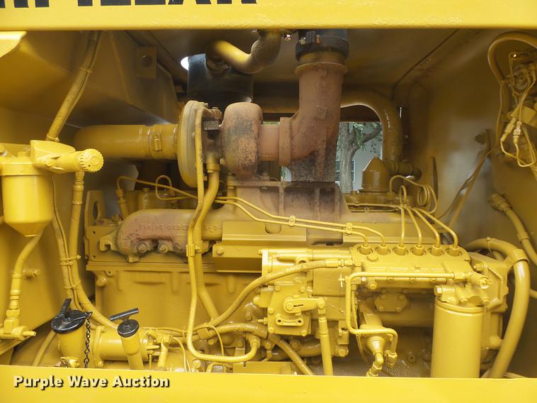 image for item DX9136 1983 Caterpillar 140G motor grader