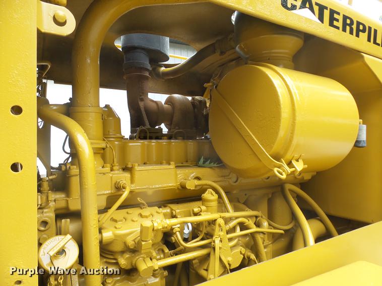 image for item DX9136 1983 Caterpillar 140G motor grader