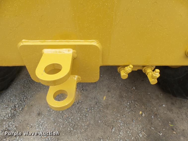 image for item DX9136 1983 Caterpillar 140G motor grader