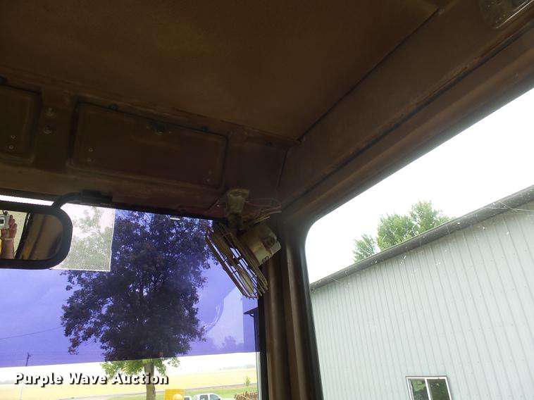 image for item DX9136 1983 Caterpillar 140G motor grader