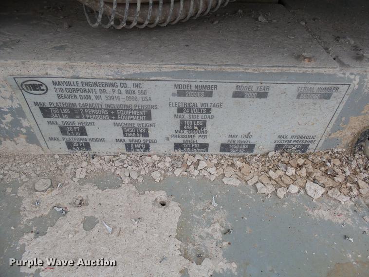 image for item DX9137 2000 Mec 2033ES scissor lift