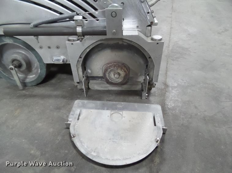 image for item DZ9448 2010 Husqvarna Soff-Cut X2500 saw