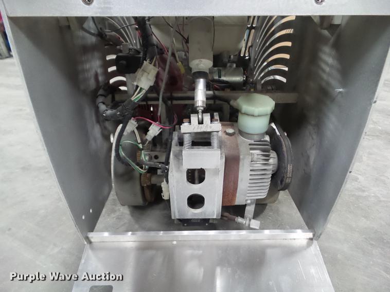 image for item DZ9448 2010 Husqvarna Soff-Cut X2500 saw