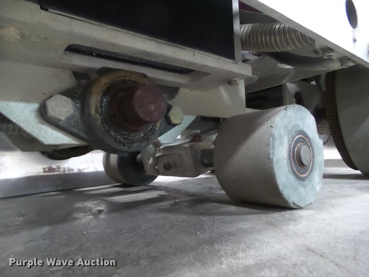 image for item DZ9448 2010 Husqvarna Soff-Cut X2500 saw