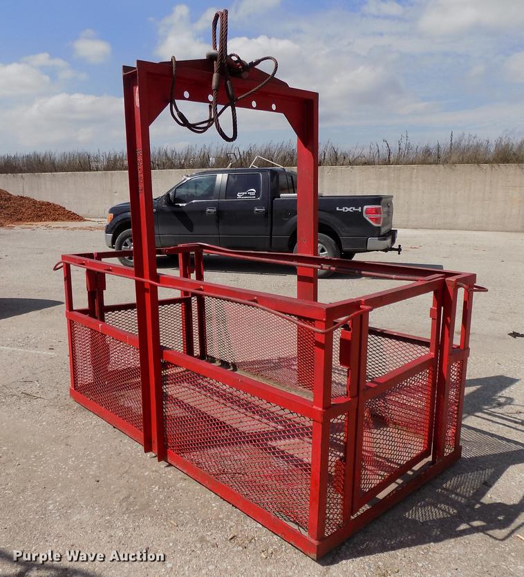 image for item DZ9546 Crane basket