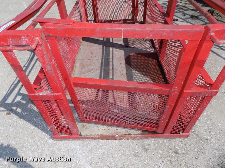 image for item DZ9546 Crane basket