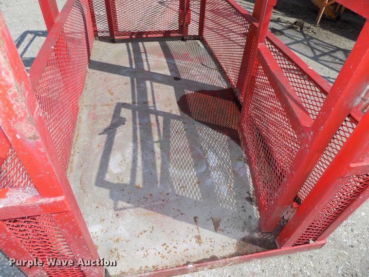 image for item DZ9546 Crane basket