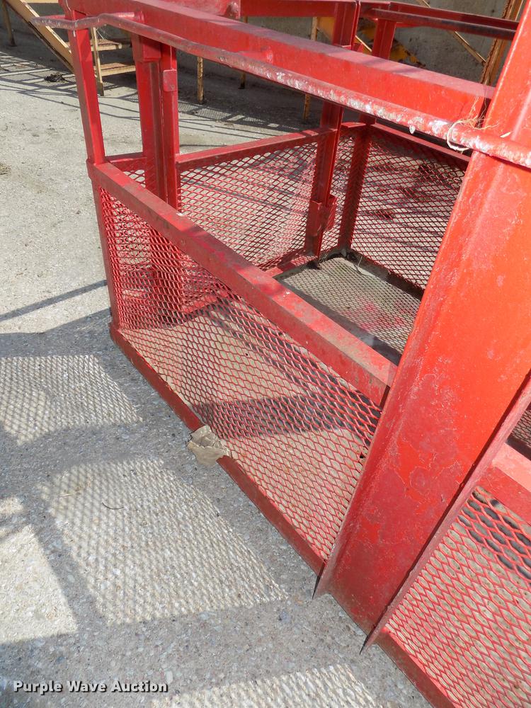 image for item DZ9546 Crane basket