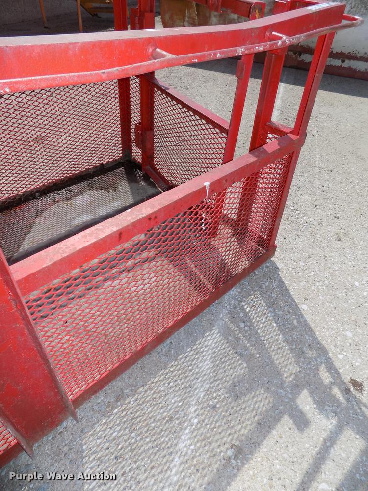 image for item DZ9546 Crane basket