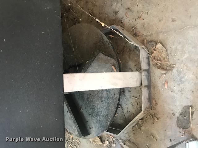 image for item DZ9557 Fisher Poly Caster spreader