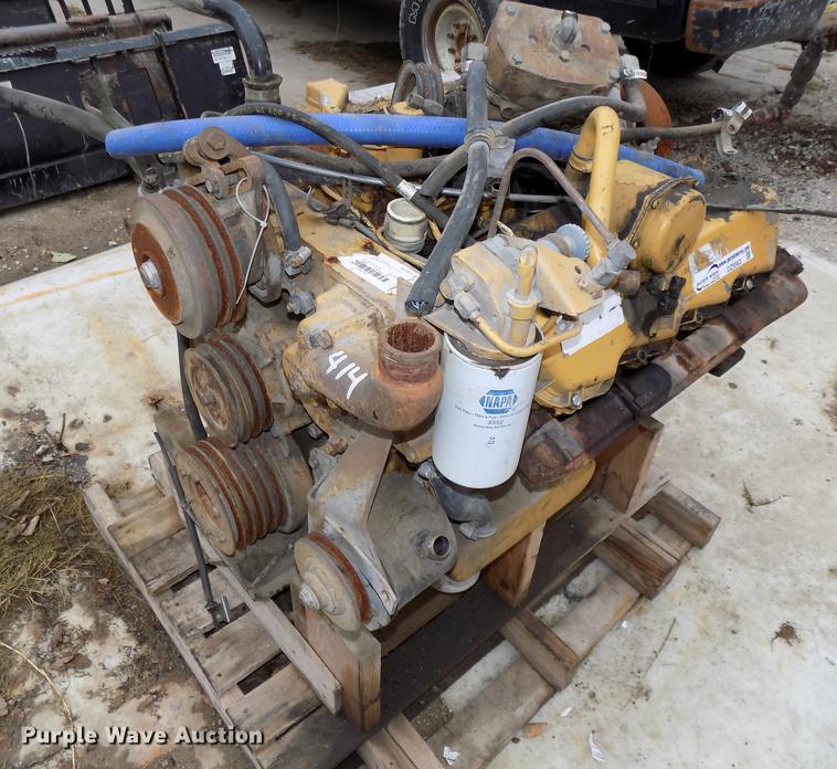 image for item DZ9563 Caterpillar 3208 10.4L V8 turbo diesel engine