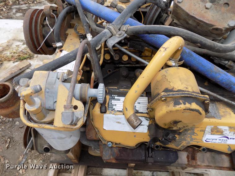 image for item DZ9563 Caterpillar 3208 10.4L V8 turbo diesel engine