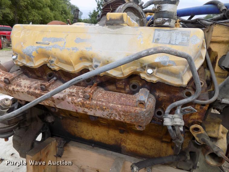 image for item DZ9563 Caterpillar 3208 10.4L V8 turbo diesel engine
