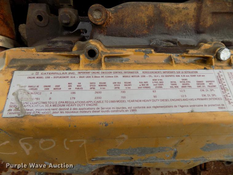 image for item DZ9563 Caterpillar 3208 10.4L V8 turbo diesel engine