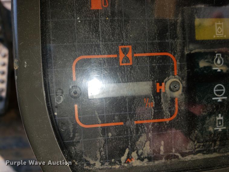 image for item EF9854 1996 John Deere 490E excavator