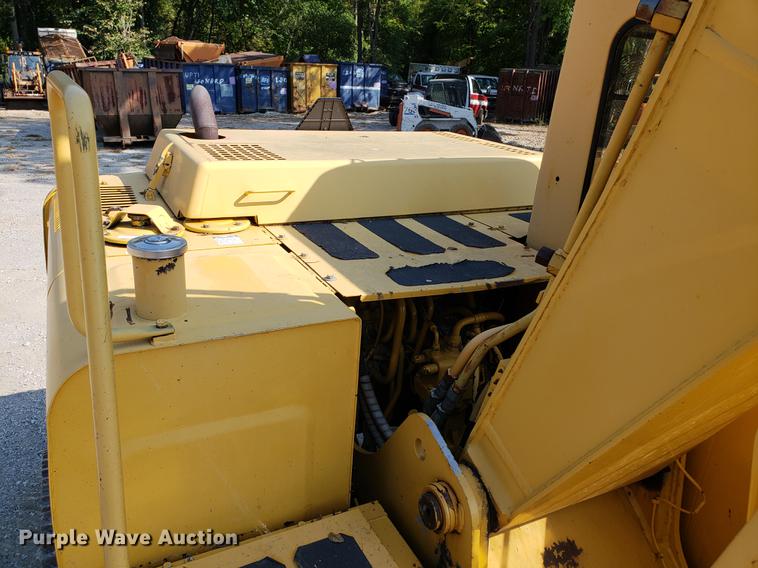 image for item EF9854 1996 John Deere 490E excavator