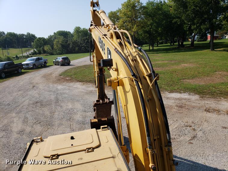 image for item EF9854 1996 John Deere 490E excavator