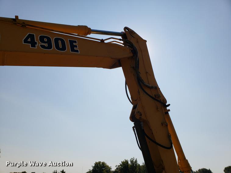 image for item EF9854 1996 John Deere 490E excavator