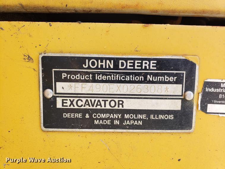image for item EF9854 1996 John Deere 490E excavator