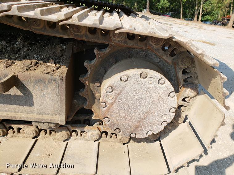 image for item EF9854 1996 John Deere 490E excavator