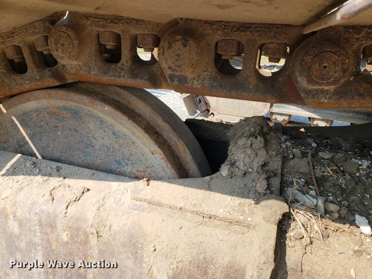 image for item EF9854 1996 John Deere 490E excavator