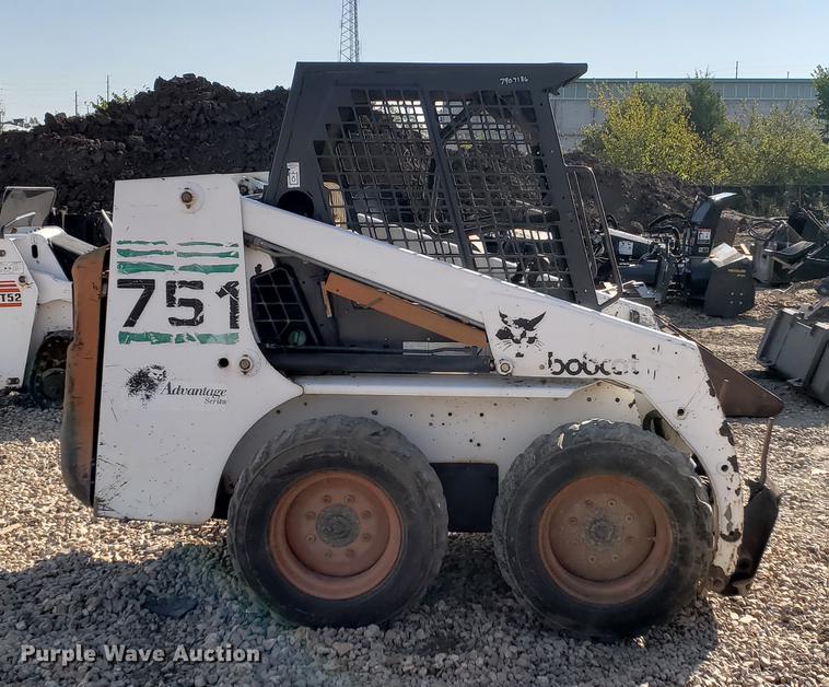 image for item EF9915 1999 Bobcat 751 skid steer