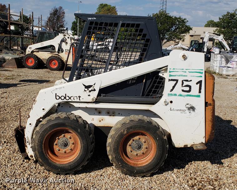 image for item EF9915 1999 Bobcat 751 skid steer