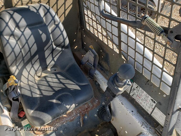 image for item EF9915 1999 Bobcat 751 skid steer