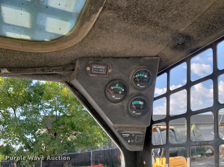 image for item EF9915 1999 Bobcat 751 skid steer