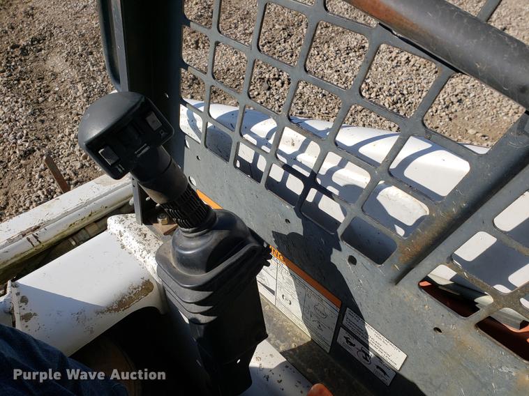 image for item EF9915 1999 Bobcat 751 skid steer