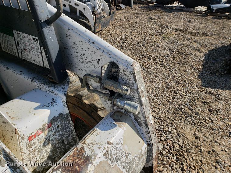 image for item EF9915 1999 Bobcat 751 skid steer