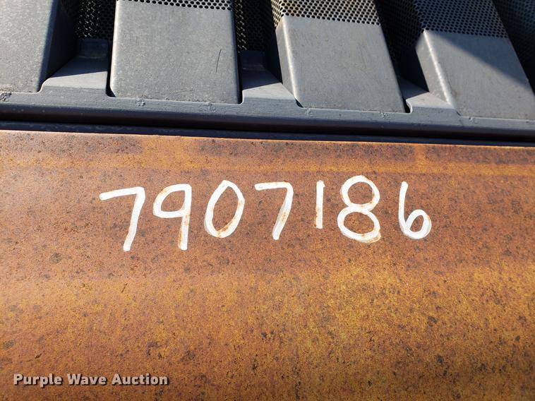 image for item EF9915 1999 Bobcat 751 skid steer