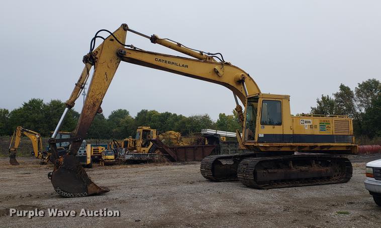 image for item EF9917 1984 Caterpillar 235 excavator