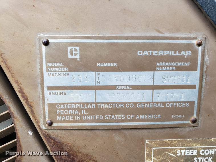 image for item EF9917 1984 Caterpillar 235 excavator
