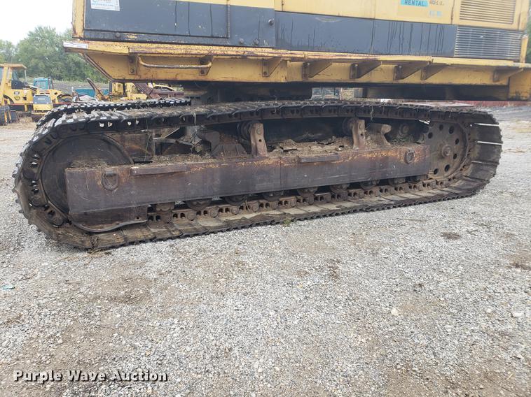 image for item EF9917 1984 Caterpillar 235 excavator