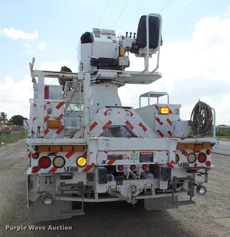 image for item EI9660 2010 Freightliner Business Class M2 digger derrick truck