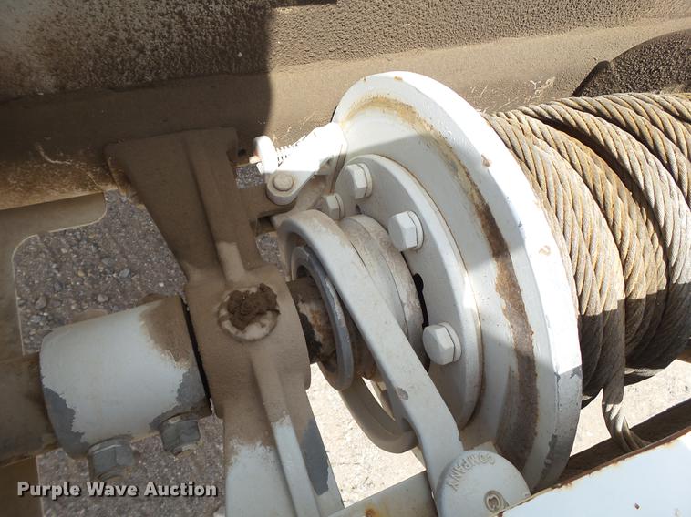 image for item EI9660 2010 Freightliner Business Class M2 digger derrick truck