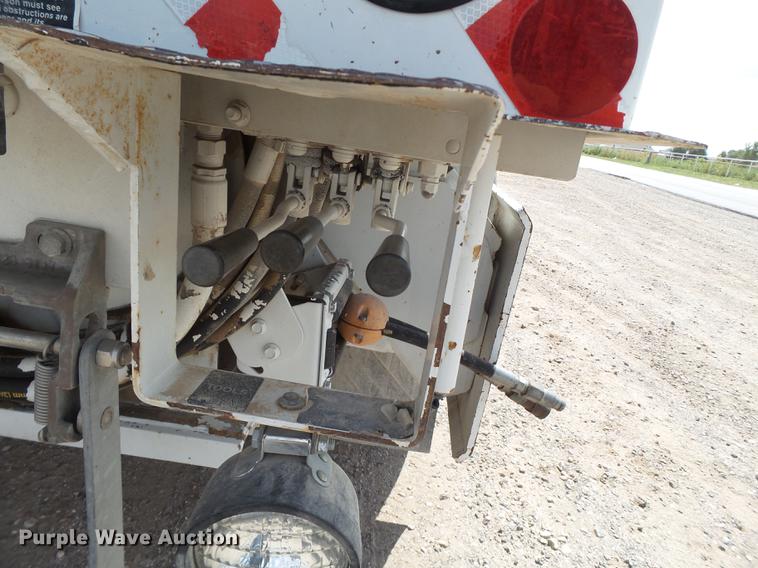 image for item EI9660 2010 Freightliner Business Class M2 digger derrick truck