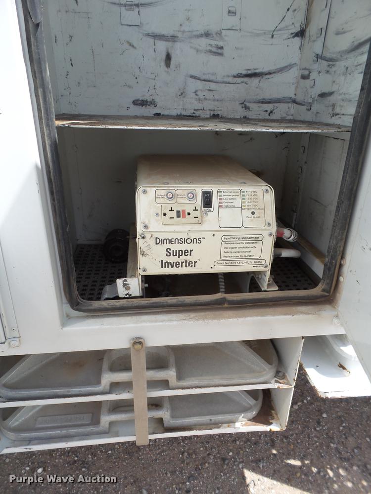 image for item EI9660 2010 Freightliner Business Class M2 digger derrick truck