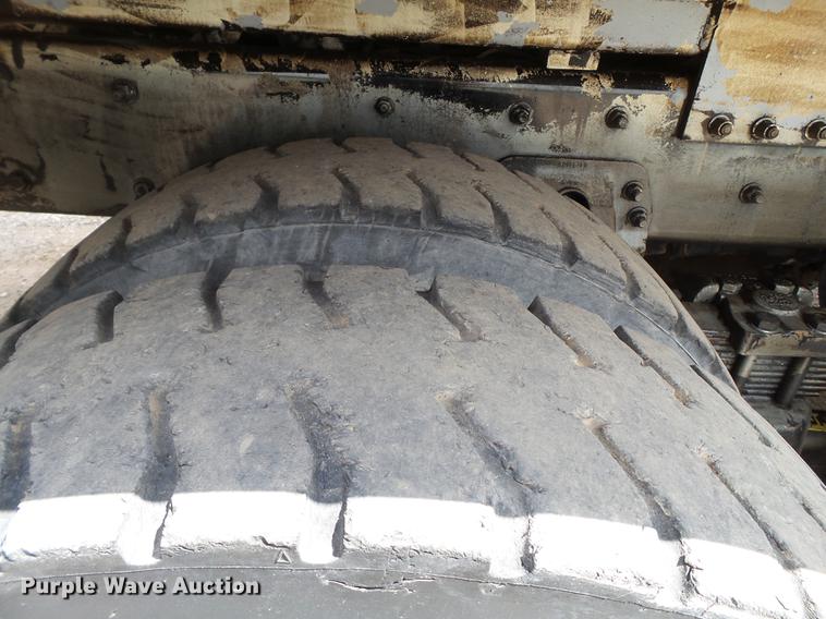 image for item EI9660 2010 Freightliner Business Class M2 digger derrick truck