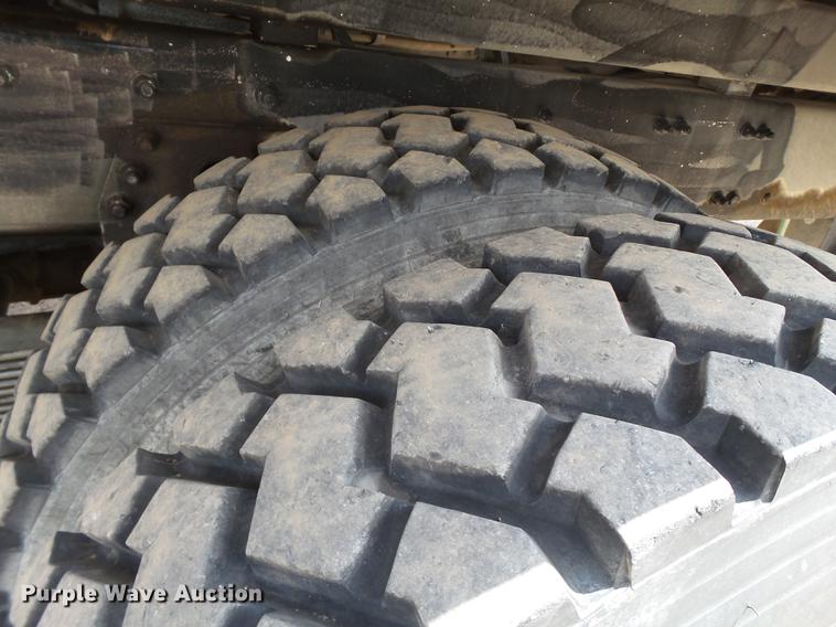 image for item EI9660 2010 Freightliner Business Class M2 digger derrick truck