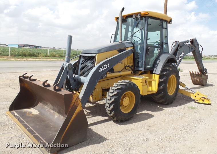 image for item EI9661 2007 John Deere 410J backhoe