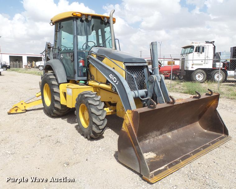 image for item EI9661 2007 John Deere 410J backhoe