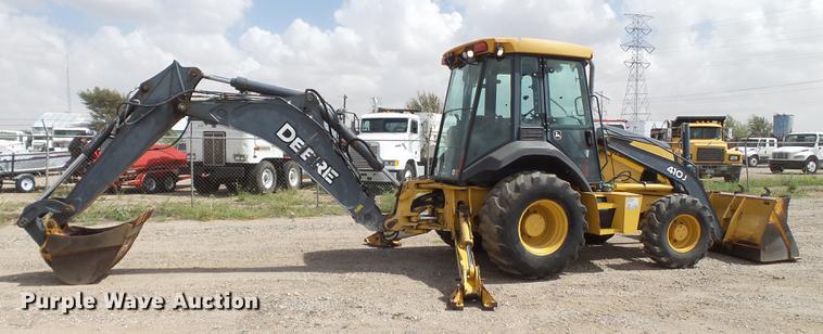 image for item EI9661 2007 John Deere 410J backhoe