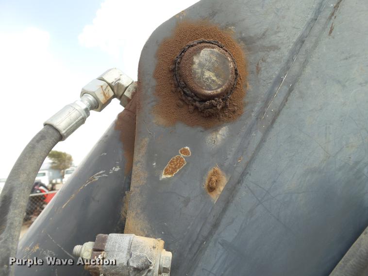 image for item EI9661 2007 John Deere 410J backhoe