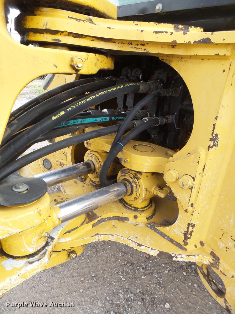 image for item EI9661 2007 John Deere 410J backhoe