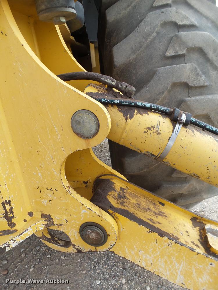 image for item EI9661 2007 John Deere 410J backhoe